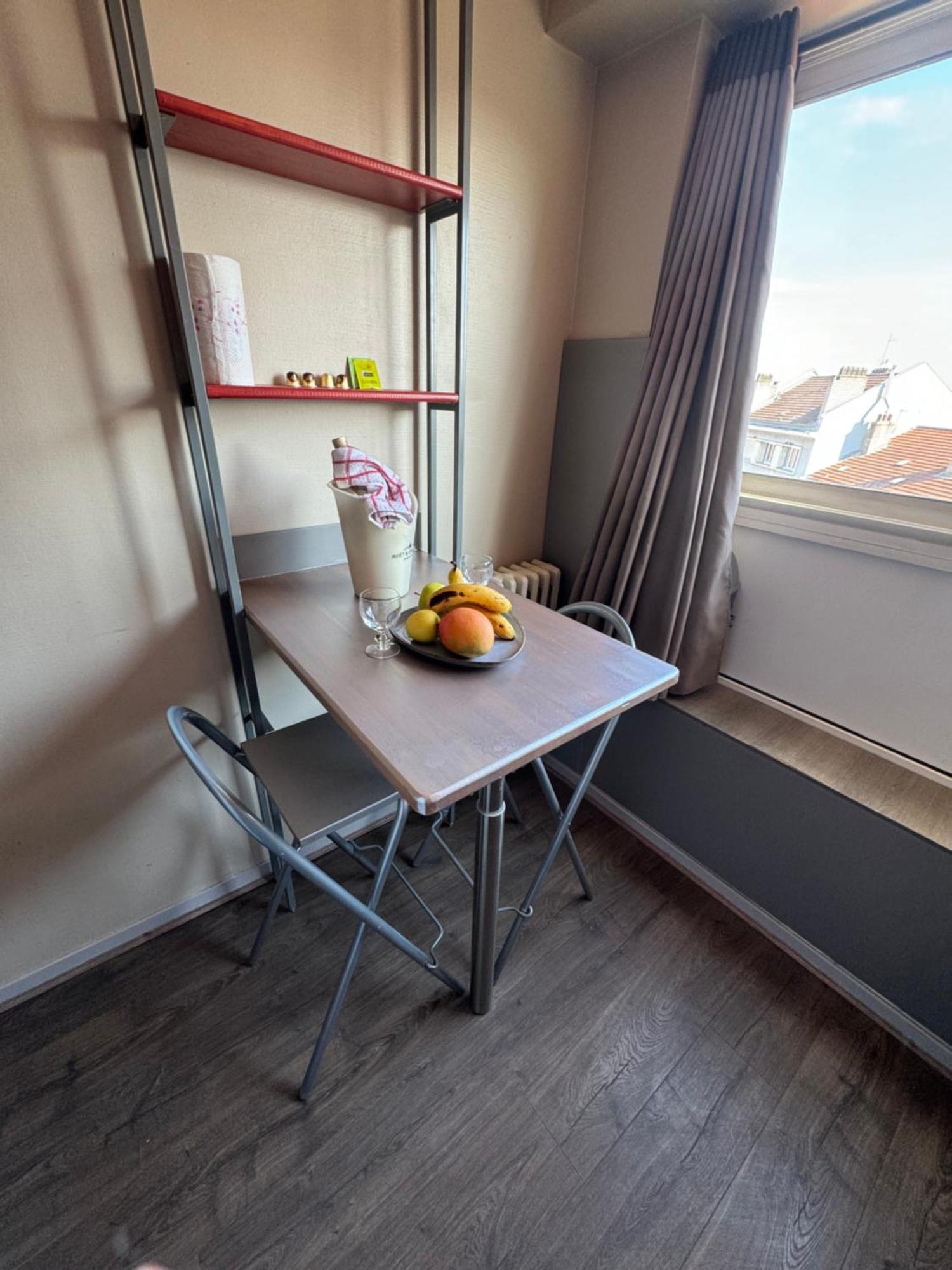 Appartement Terrasse Au Coeur De Valence 54 Exteriér fotografie
